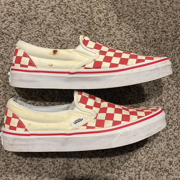 Classic Slip-on Red & White Checkered Vans - Picture 3 of 9